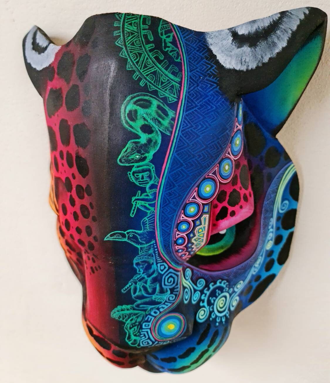 Jaguar head from Costa Rica, art from Boruca, Wooden mask handcrafted, Tribal Jaguar by Víctor Hernández