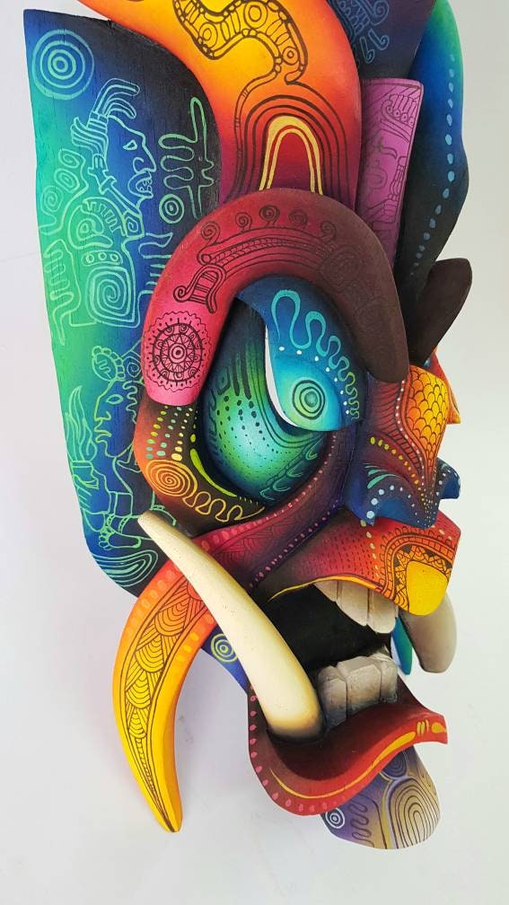 Authentic Boruca Mask, Costa Rica indigenous Art, tribal Mask, incredible design, warrior mask.