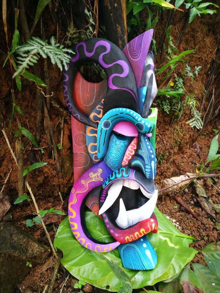 Authentic Boruca Mask, Costa Rica indigenous Art, tribal Mask, incredible design, warrior mask.